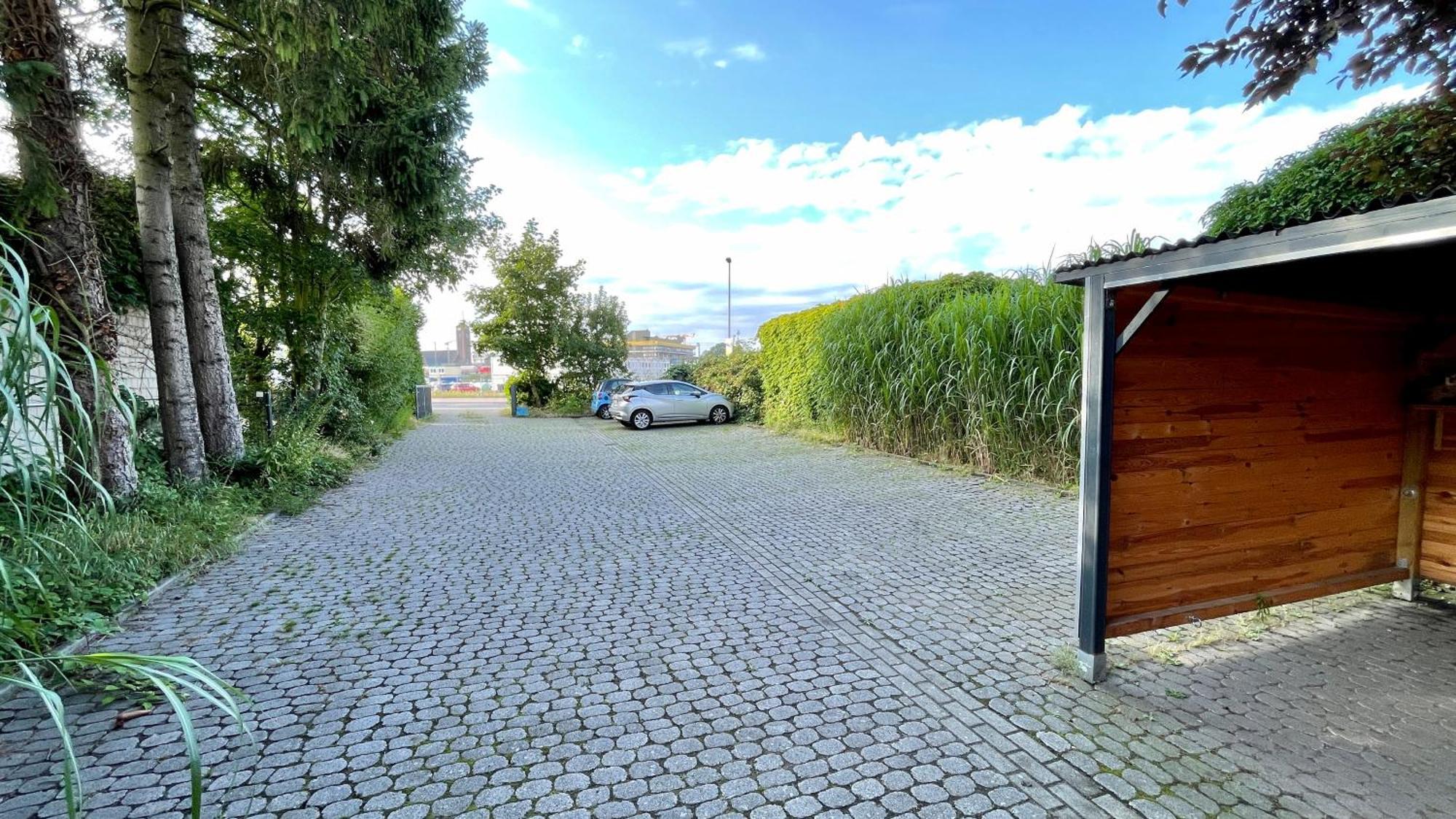 4ZKB Erholsame Erdgeschosswohnung +Terrasse +Parkplatz Oldenburg Exterior foto
